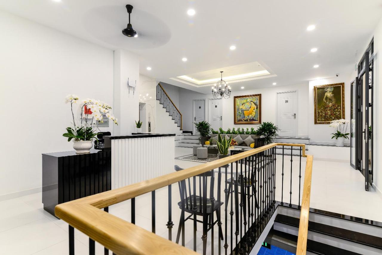 Cozrum Homes The Gallery Residence โฮจิมินห์ซิตี้ ภายนอก รูปภาพ