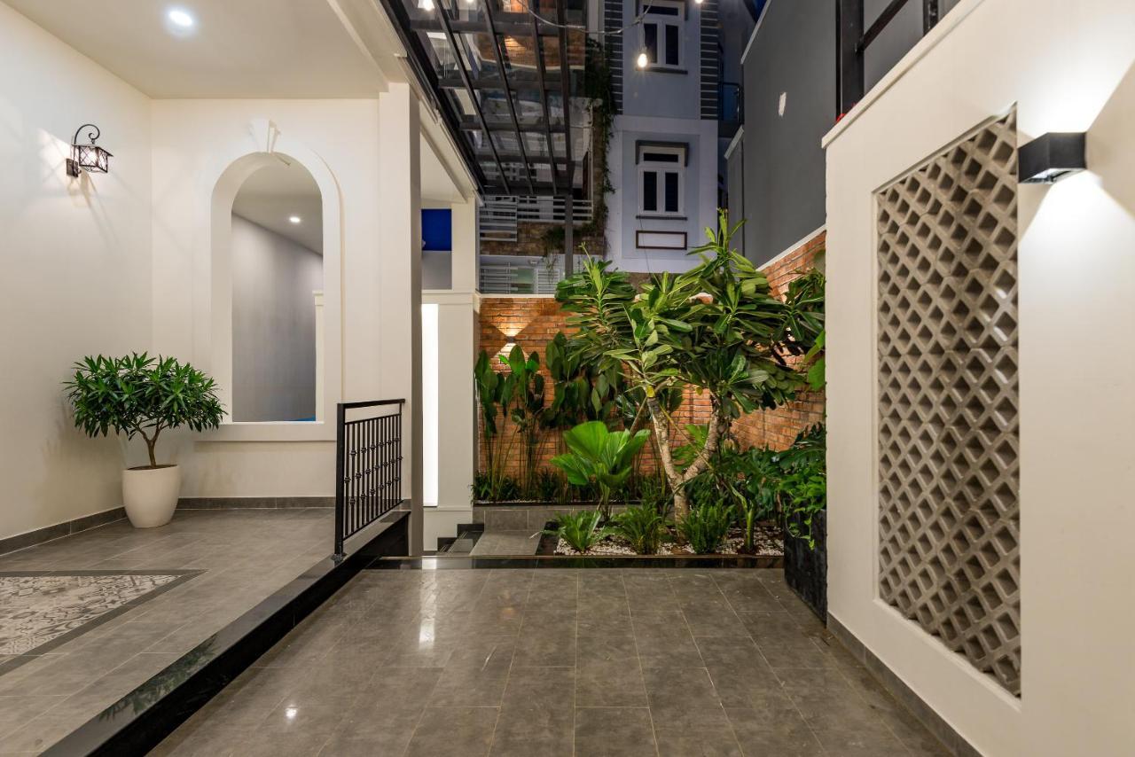 Cozrum Homes The Gallery Residence โฮจิมินห์ซิตี้ ภายนอก รูปภาพ