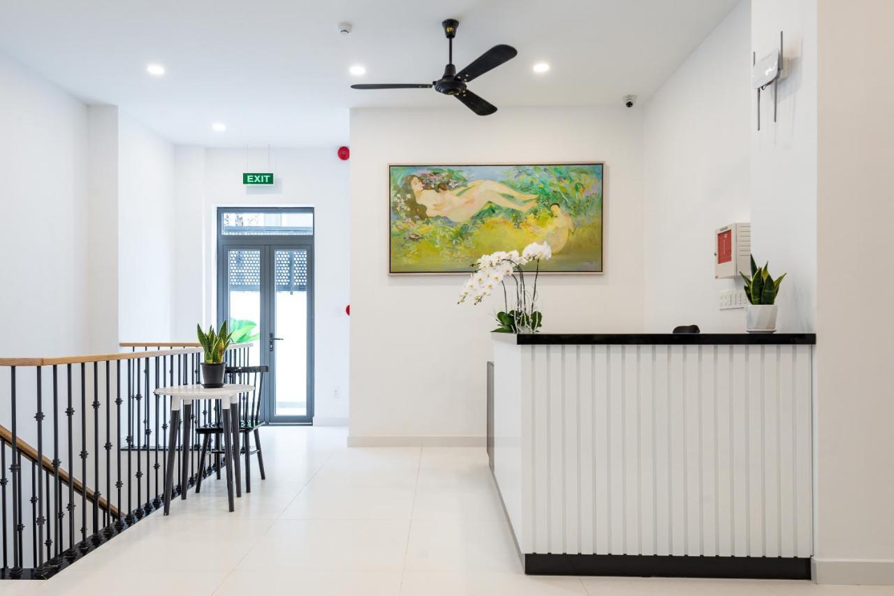 Cozrum Homes The Gallery Residence โฮจิมินห์ซิตี้ ภายนอก รูปภาพ